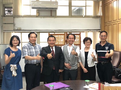 09.23.2019 與I-Global簽訂學術交流協議書