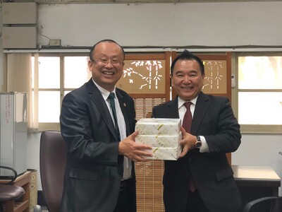 09.23.2019 與I-Global簽訂學術交流協議書04