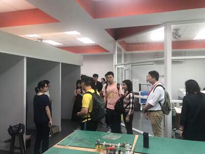 11.01.2019 香港獅子會中學蒞校參訪04