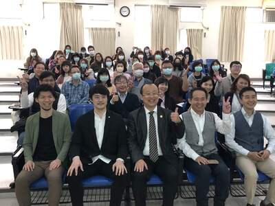 02.22.2020 日本Café Company蒞校參訪