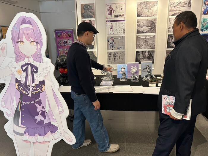 參觀漫畫系圖片