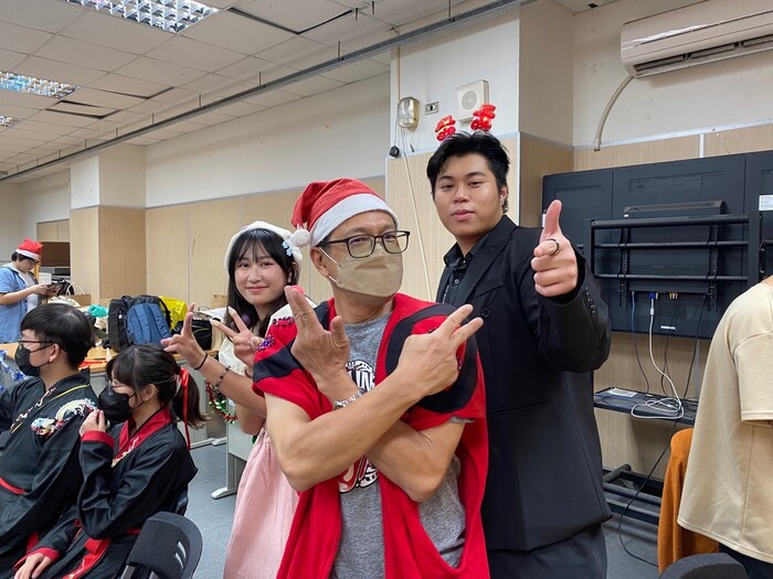 僑外生社團「聖誕冬至聯歡會」圖片